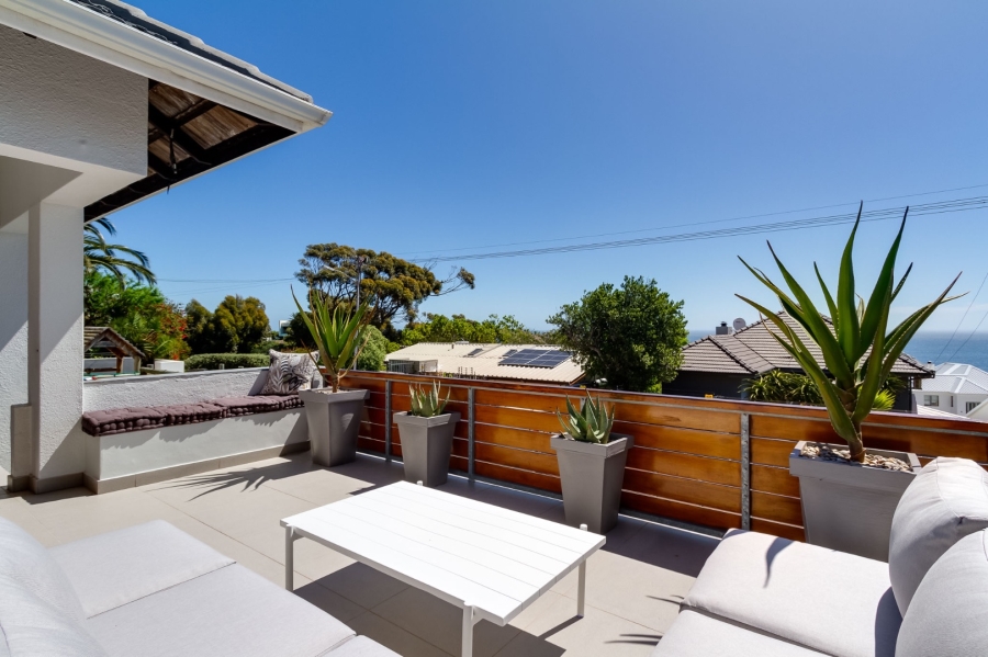 To Let 3 Bedroom Property for Rent in Bakoven Western Cape